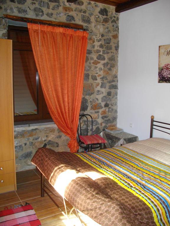 Ksenonas Chrusovitsi Otel Khrisovítsion Dış mekan fotoğraf