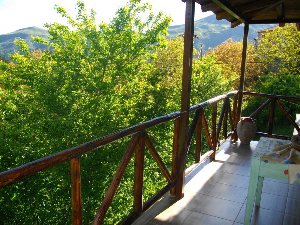 Ksenonas Chrusovitsi Otel Khrisovítsion Dış mekan fotoğraf