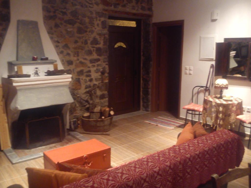 Ksenonas Chrusovitsi Otel Khrisovítsion Dış mekan fotoğraf